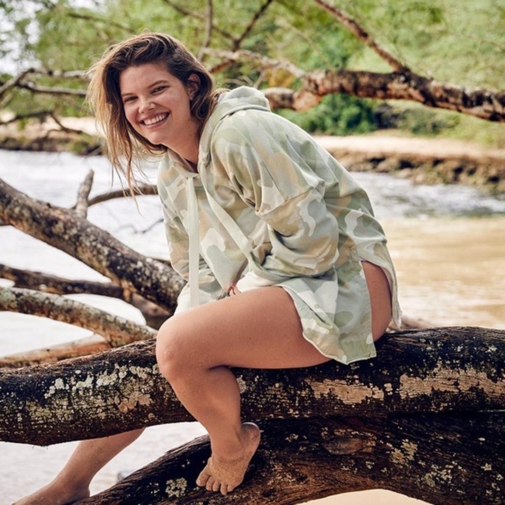 aerie Sunwashed Camo Desert hoodie sweatshirt